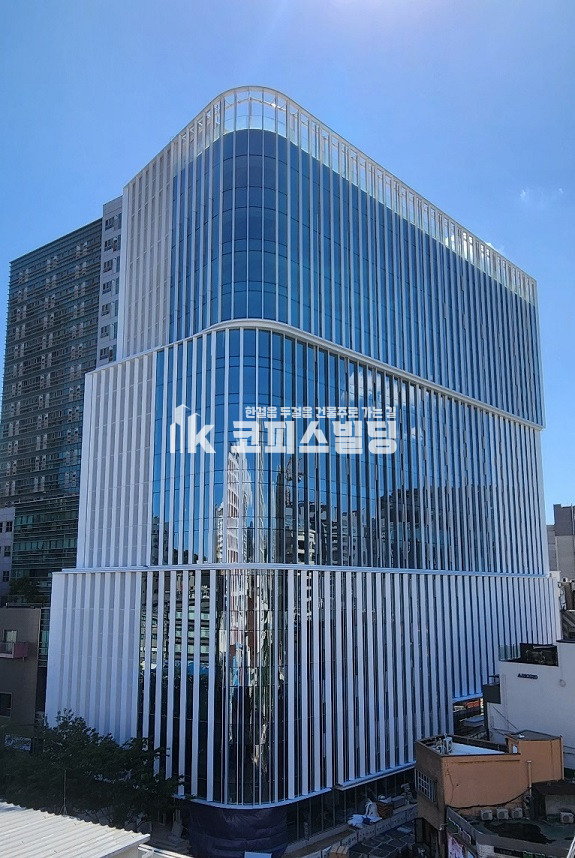 서울 중구 충무로3가 청계천변 중심업무지구 대형빌딩 임대 월세 매물번호 17982 사진 1