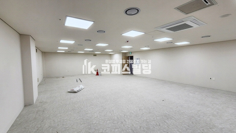 서울 서초구 반포동 신논현역 대로변. 강남대로변 가장 저렴한 메디컬타워임대 월세 매물번호 13086 사진 6