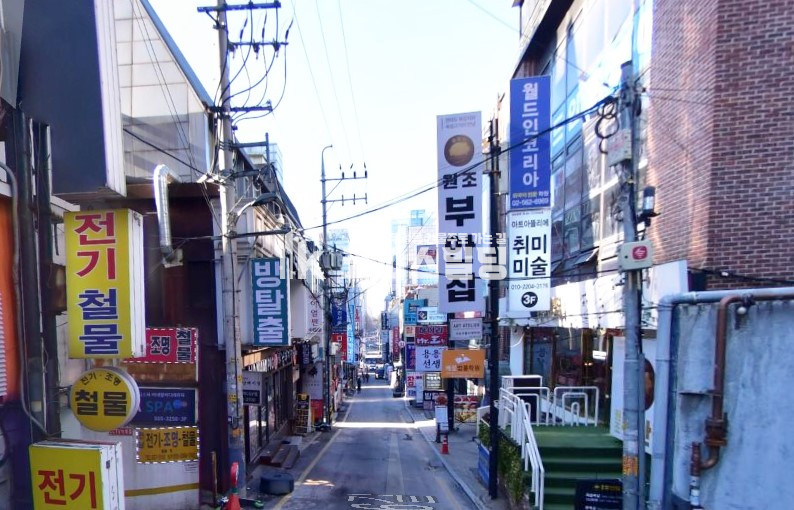 서울 강남구 역삼동 강남역 상권. 먹자라인 최고요지빌딩 매매 매물번호 10667 사진 1