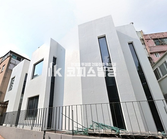 서울 중구 회현동1가 남산한자락에 오롯하게 자태를 뽐내는 꼬마빌딩 매매 매물번호 24235 사진 1
