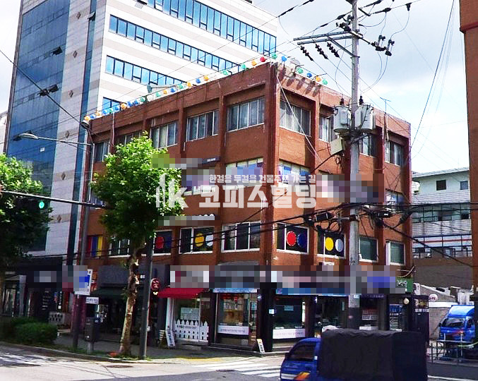 서울 마포구 서교동 홍대입구역 사거리 6차선 대로변코너빌 매매 매물번호 13735 사진 1